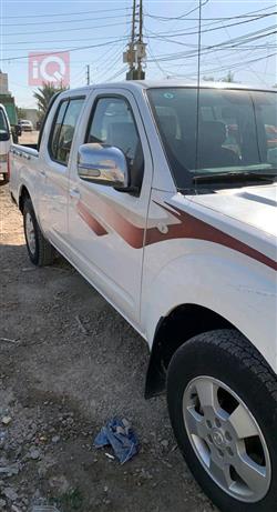 نیسان نەڤارا